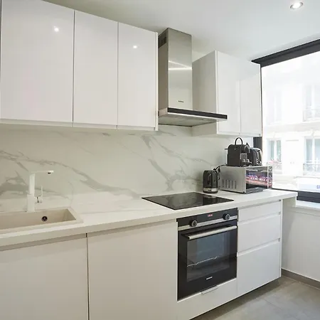 Residense Montmartre By Prestige Apartman