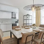 Residense Montmartre By Prestige * Parijs